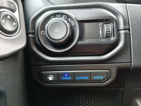 Used 2024 Jeep Wrangler Unlimited Rubicon 4xe w/ Convenience Group AWD/4WD image 30