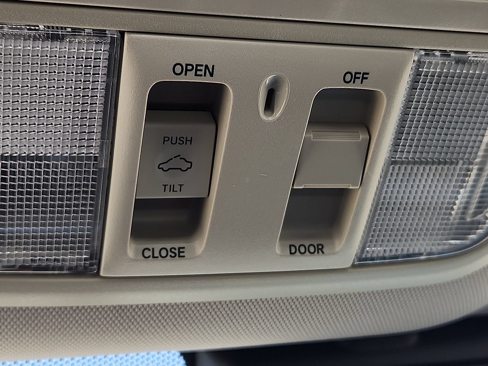 Used 2019 Honda Accord EX image 22