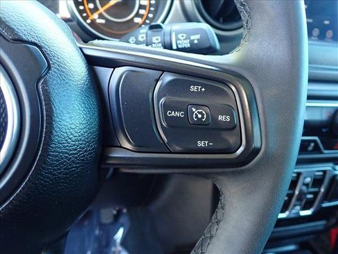 Used 2023 Jeep Wrangler Unlimited Sport AWD/4WD image 14