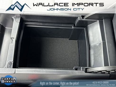 Used 2024 Toyota bZ4X Limited image 22