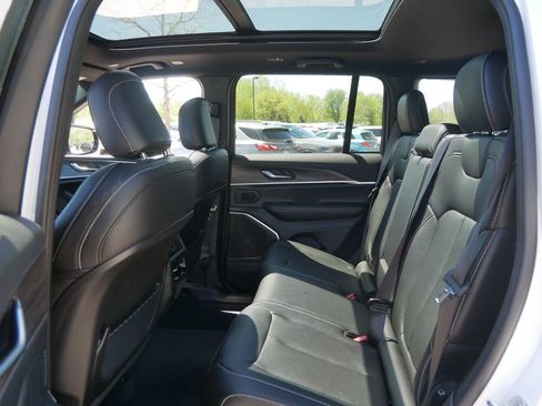 New 2025 Jeep Grand Cherokee Limited 4xe image 20