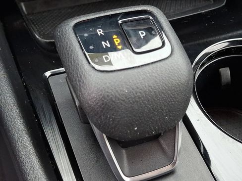 Certified 2023 Nissan Rogue SV AWD/4WD image 16