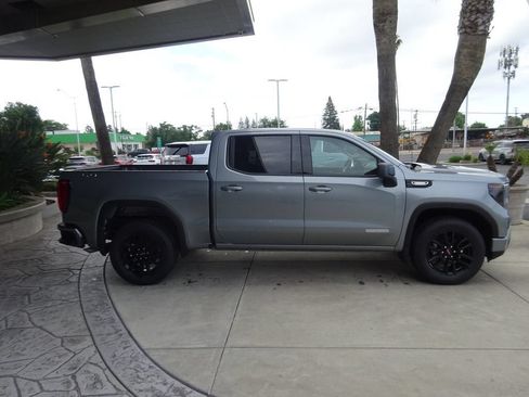 New 2026 GMC Sierra 1500 Elevation AWD/4WD image 9