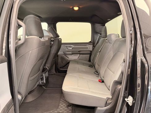 Used 2022 RAM 1500 Big Horn AWD/4WD image 6