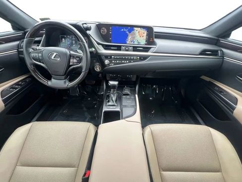Used 2021 Lexus ES 350 w/ Premium Package FWD image 10