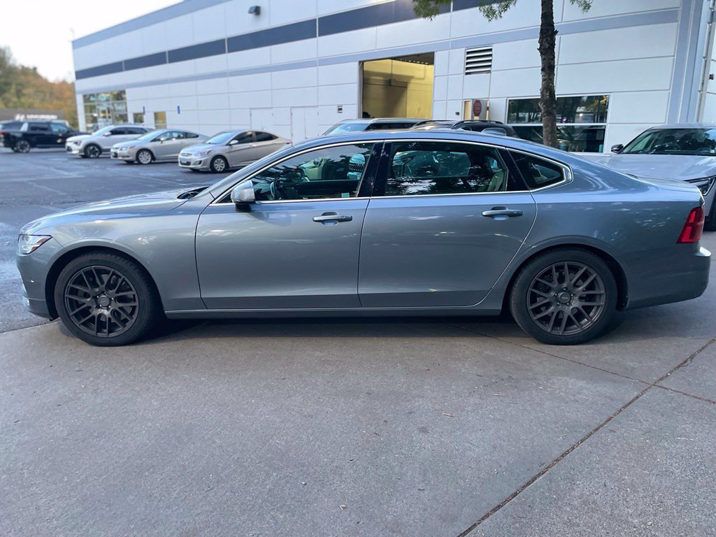 Used 2018 Volvo S90 T6 Momentum w/ Convenience Package AWD/4WD image 7