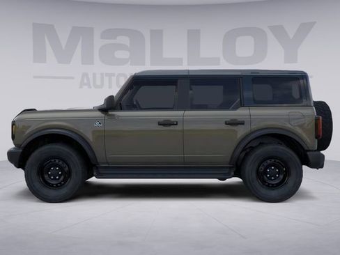 New 2026 Ford Bronco Outer Banks image 3