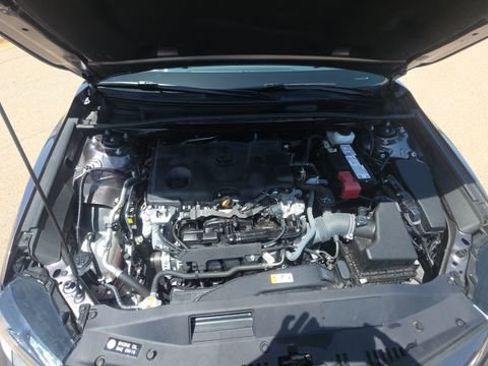 Used 2024 Toyota Camry XSE FWD image 32