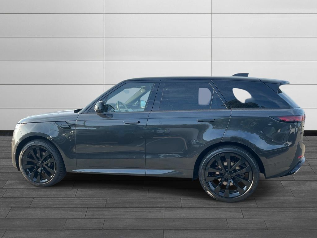 New 2027 Land Rover Range Rover Sport Dynamic SE AWD/4WD image 2