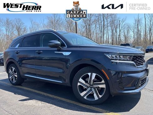 Certified 2023 Kia Sorento EX image 1