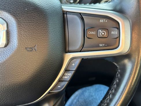 Used 2021 RAM 1500 Big Horn image 32
