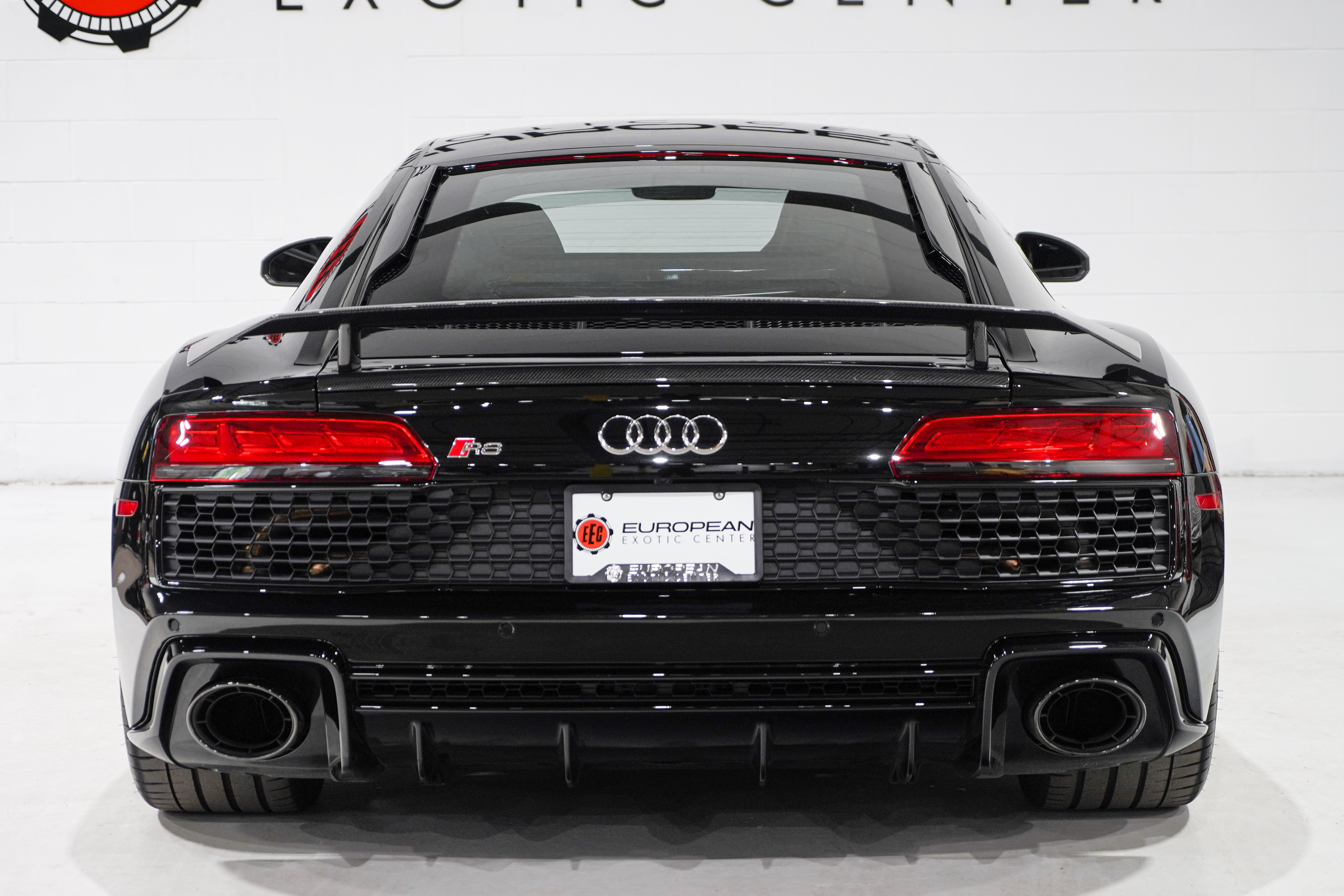 Used 2023 Audi R8 V10 performance RWD image 3