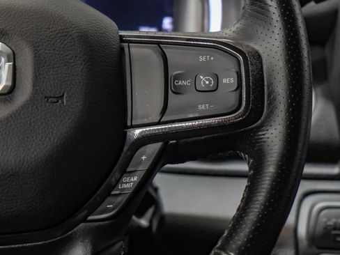 Used 2024 RAM 2500 Rebel AWD/4WD image 18