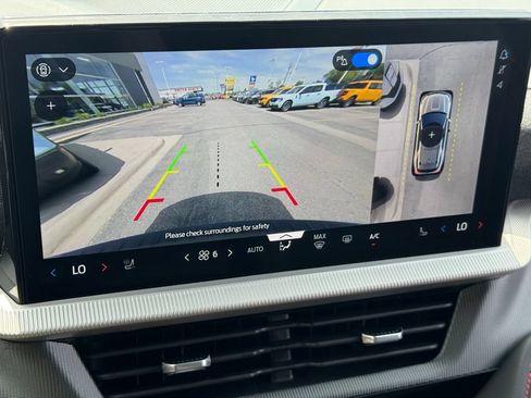 New 2026 Ford Explorer ST-Line w/ ST-Line Street Pack AWD/4WD image 4