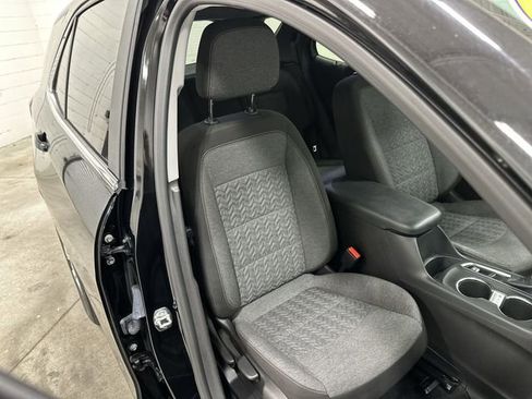 Used 2024 Chevrolet Equinox LT AWD/4WD image 27