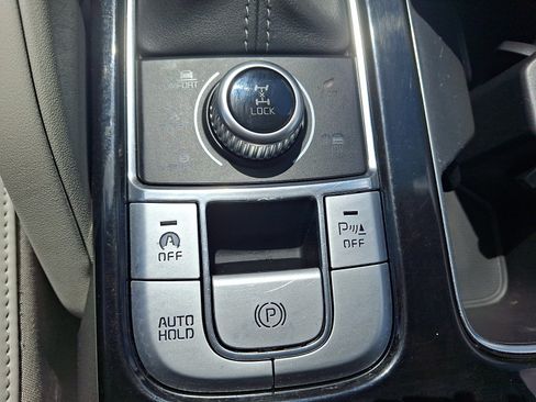 Used 2022 Kia Telluride S AWD/4WD image 25