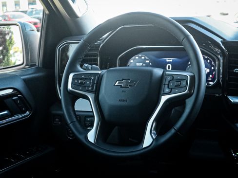 Used 2026 Chevrolet Silverado 1500 LT Trail Boss w/ LT Trail Boss Premium Package image 18