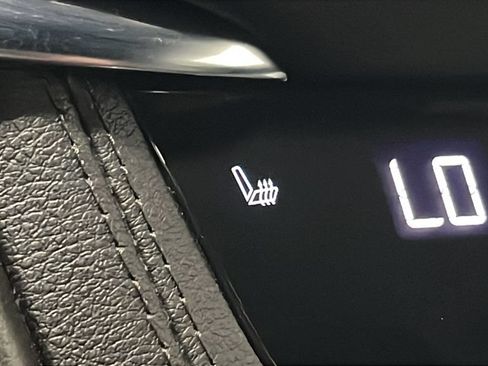 Used 2023 Cadillac XT5 Premium Luxury AWD/4WD image 31