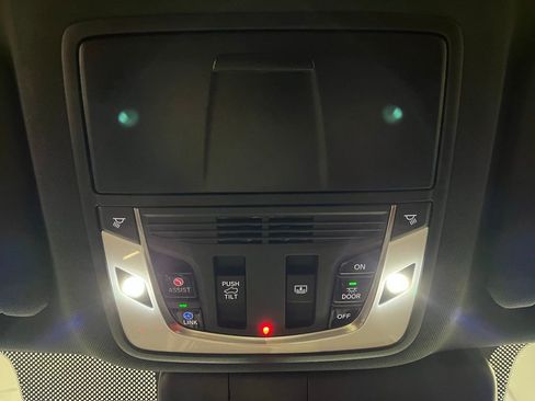 Used 2021 Acura RDX A-Spec image 9