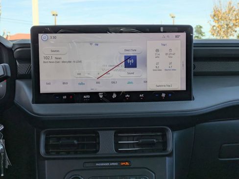 New 2025 Ford Maverick XL image 17