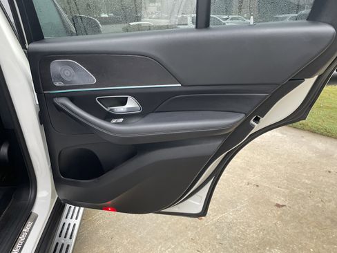 Certified 2020 Mercedes-Benz GLE 580 4MATIC image 43