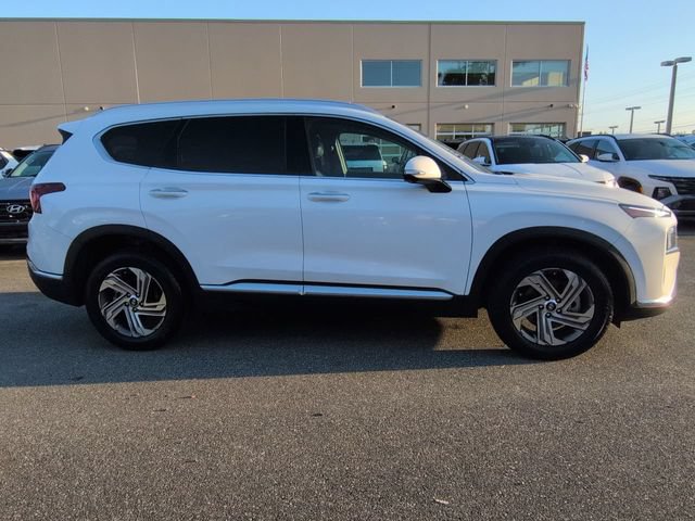 Used 2023 Hyundai Santa Fe SEL w/ Premium Package FWD image 4