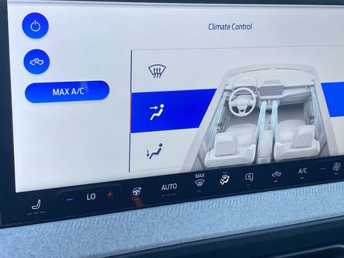 New 2026 Ford Maverick XLT w/ XLT Luxury Package AWD/4WD image 24