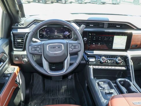 New 2026 GMC Sierra 3500 Denali Ultimate AWD/4WD image 16