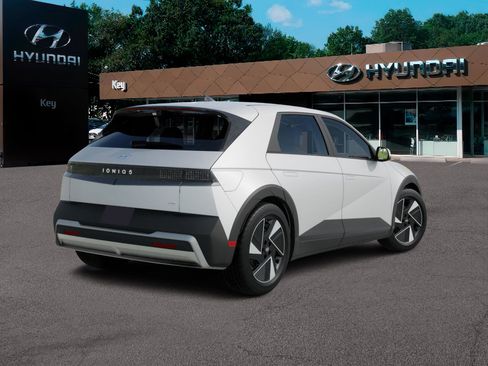 New 2026 Hyundai Ioniq 5 SEL image 13