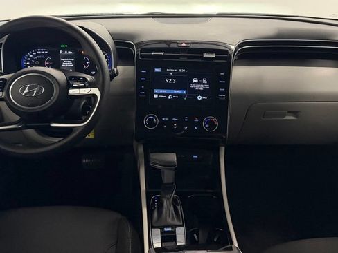 Used 2024 Hyundai Tucson SE FWD image 14