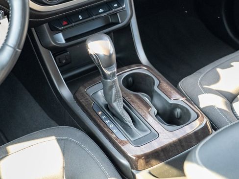 Used 2022 GMC Canyon Elevation image 23