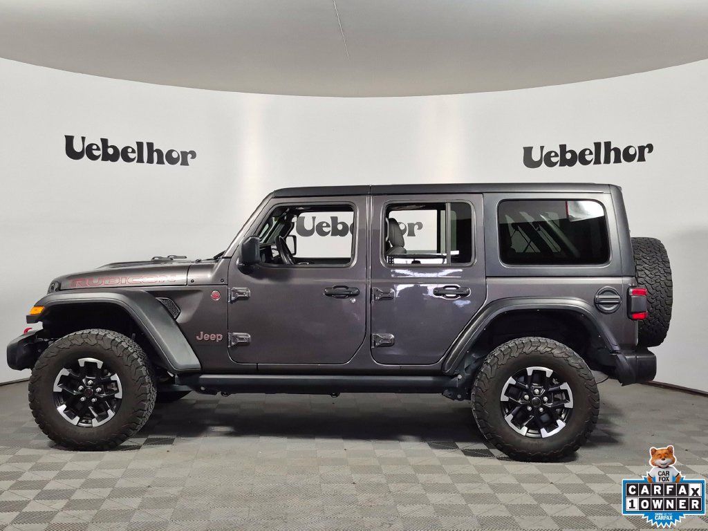 Used 2025 Jeep Wrangler Unlimited Rubicon AWD/4WD image 4