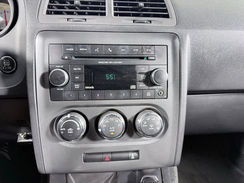 Used 2014 Dodge Challenger R/T image 17