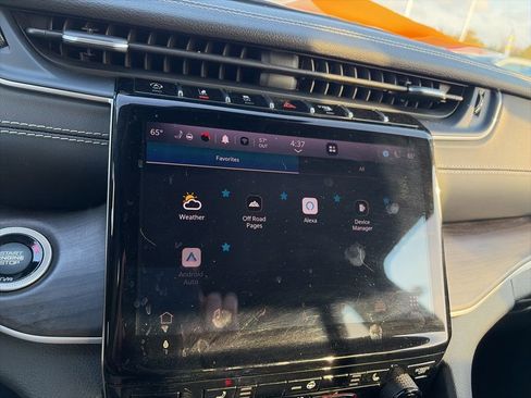 Used 2023 Jeep Grand Cherokee L Limited image 40