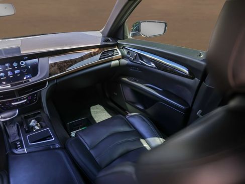 Used 2018 Cadillac CT6 Premium Luxury w/ Super Cruise Package AWD/4WD image 28