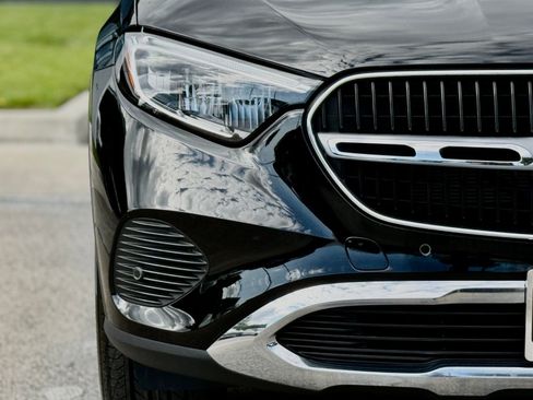 Used 2024 Mercedes-Benz GLC 300 image 8