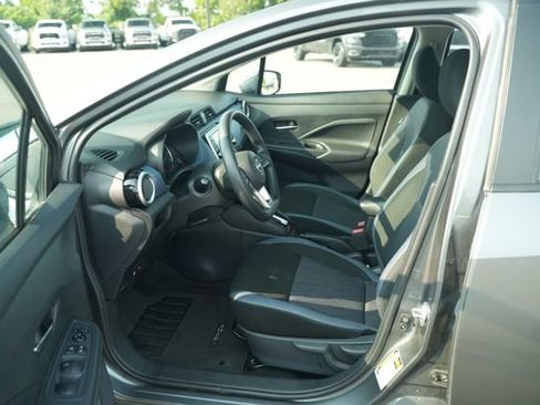 Used 2025 Nissan Versa SV FWD image 12