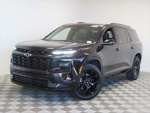 Certified 2024 Chevrolet Traverse RS w/ LPO, Floor Liner Package AWD/4WD image 1