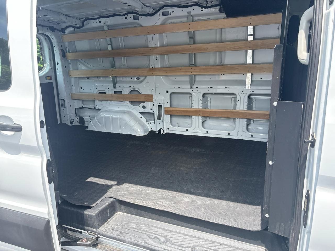 Used 2025 Ford Transit 250 Low Roof w/ Exterior Upgrade Package RWD image 23