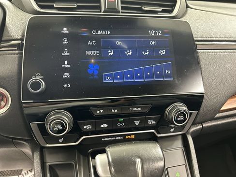 Used 2018 Honda CR-V Touring image 16