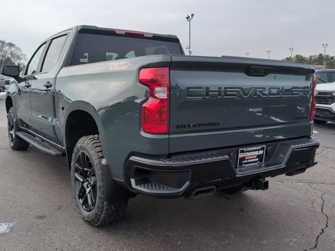 New 2026 Chevrolet Silverado 1500 Custom Trail Boss w/ LPO, Dark Essentials Package image 5