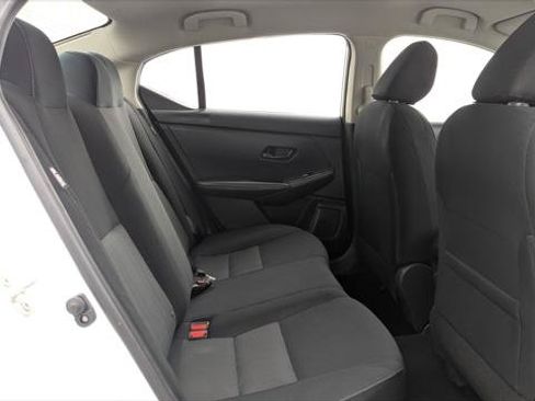 Used 2025 Nissan Sentra SV FWD image 19