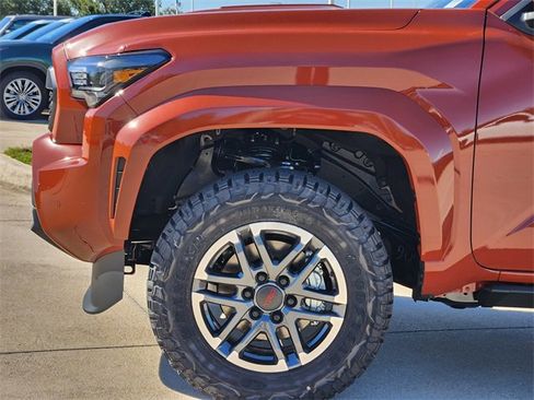 New 2025 Toyota Tacoma TRD Sport image 5