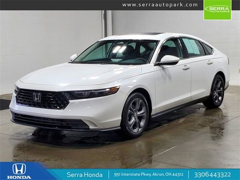 Used 2023 Honda Accord EX image 1