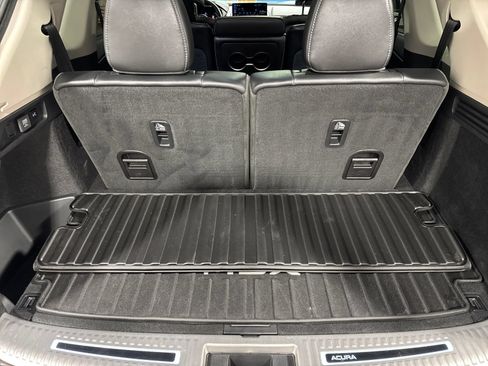 Used 2025 Acura MDX SH-AWD w/ Technology Package image 27