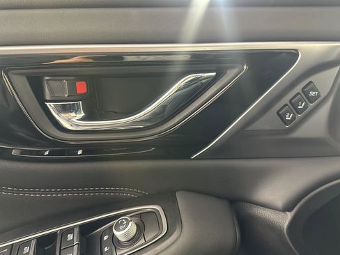 Certified 2025 Subaru Outback Limited image 10