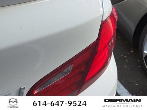 Used 2013 BMW 535i xDrive Sedan AWD/4WD image 13