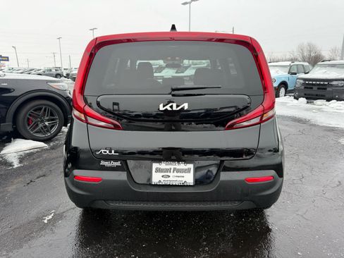 Used 2022 Kia Soul LX image 20