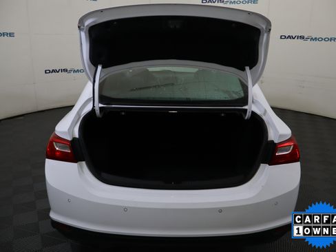 Used 2024 Chevrolet Malibu LT image 8