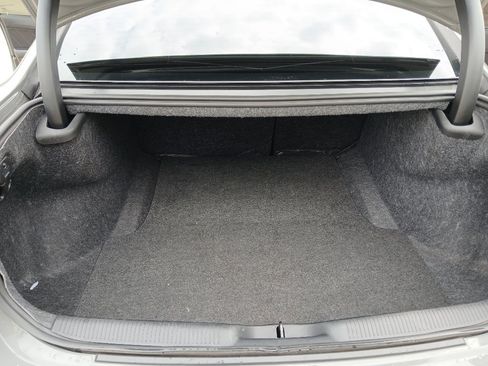 Used 2023 Dodge Charger SXT RWD image 17